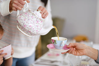 International Tea Day: connect and slow down