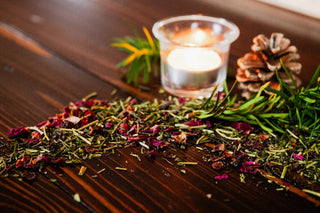 Gift Idea for Tea Lovers: Merry & Bright Organic Holiday tea