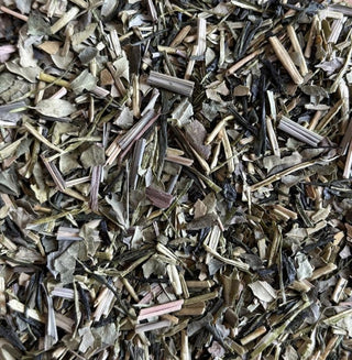 Tea of Light's Arise AM organic green tea with moringa, and lemongrass herbs.